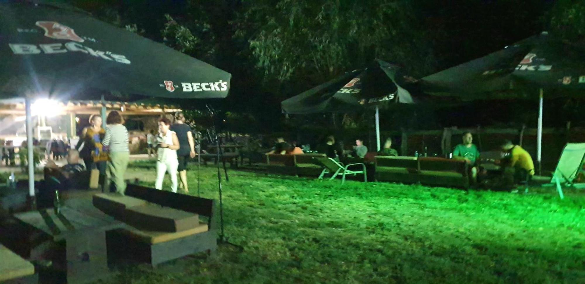 Hotel Restaurant Plutitor Delta Ways Nufaru Bagian luar foto